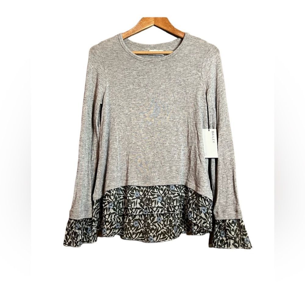 Bailey 44 Heather Gray and Black Patterned Crew Neck Sweater